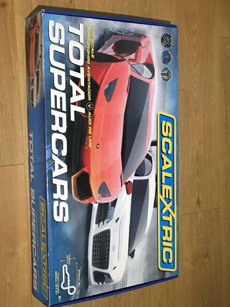 scalextric total supercars